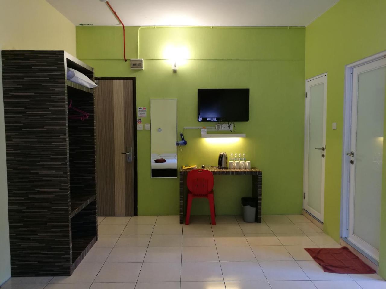 Walk Inn Miri Kültér fotó